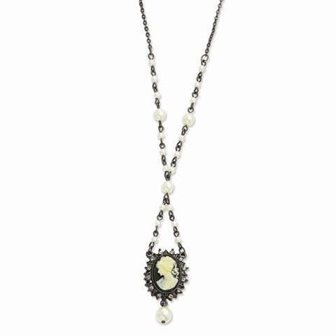 Black-plated Cameo/Black Crystal/Cultura Glass Pearl Necklace