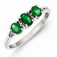 Sterling Silver w/Rhodium 3 Emerald & Diamond Heart Ring