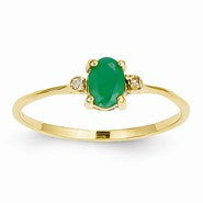 14k Yellow Gold Diamond & Emerald Birthstone Ring