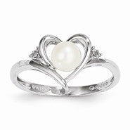 14k White Gold Genuine Pearl Diamond Ring