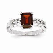 14k White Gold Garnet and White Topaz Square Ring