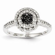 14k White Gold Black & White Diamond Circle Ring